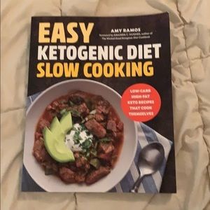 Ketogenic diet slow cookbook